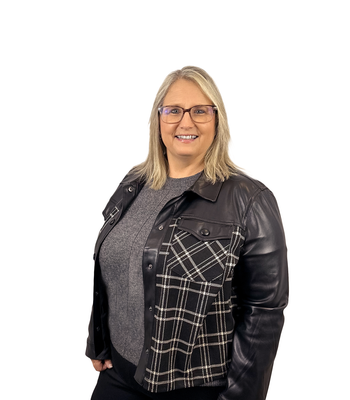 Portrait of Sherri Wilson, Commercial & Residential Agent.