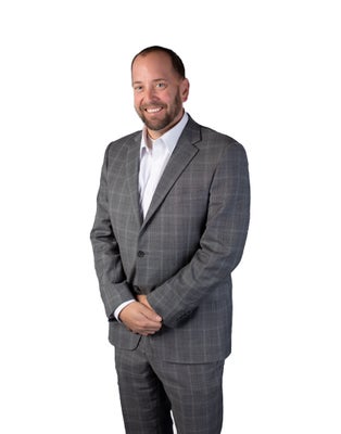 Portrait of Scott Norris, Residential Agent